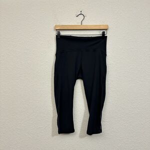 LULULEMON Train Times Crop 17" Capri Leggings Black Mesh High Rise